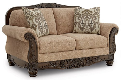 Chelsworth Loveseat