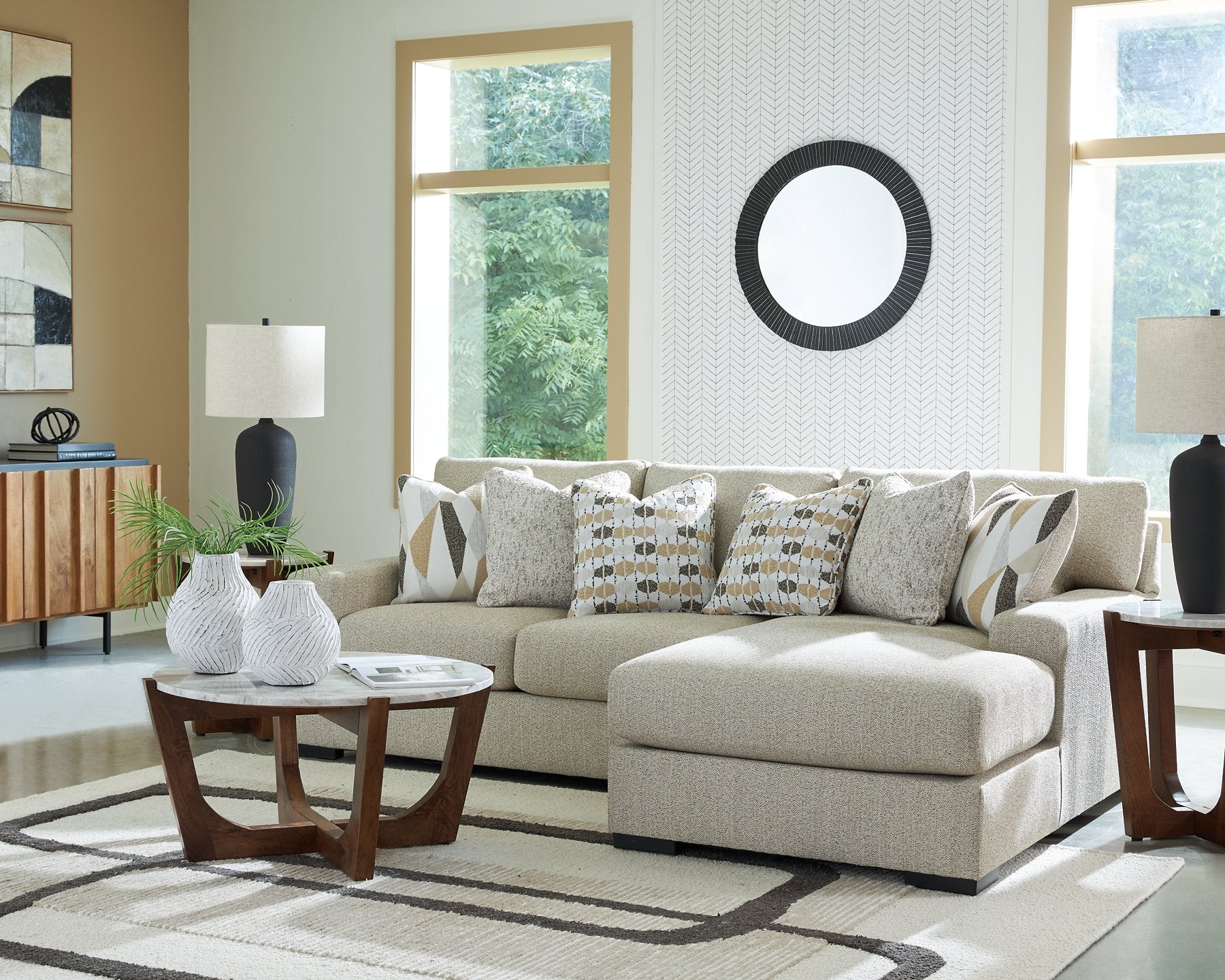 Laurelgrove Sectional Sofa Chaise