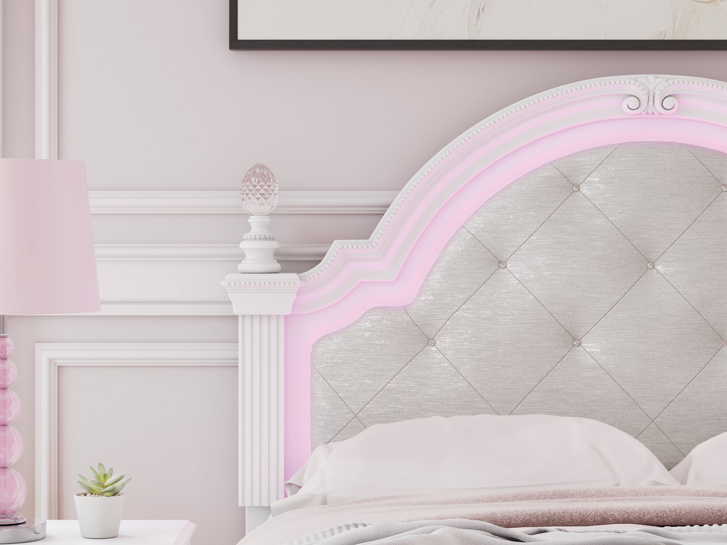 Kozlani Upholstered Bed