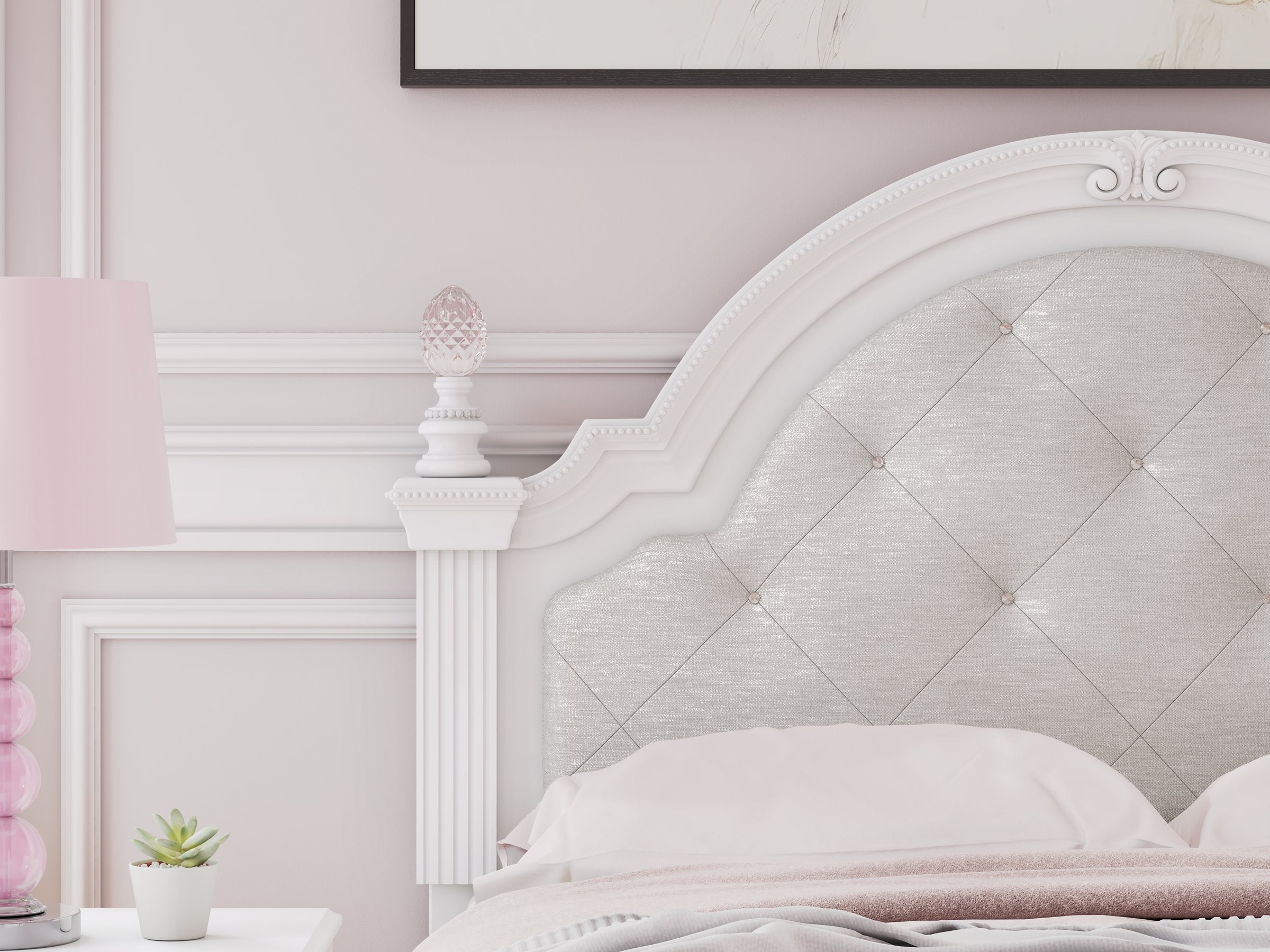 Kozlani Upholstered Bed