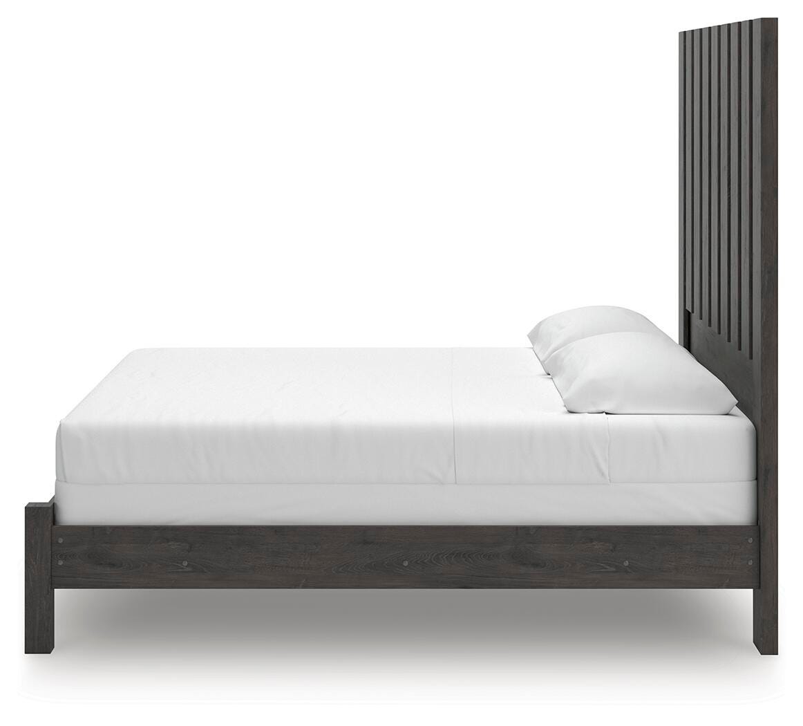 Fraluna Bedroom Set