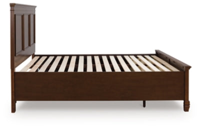 Danabrin Panel Storage Bed