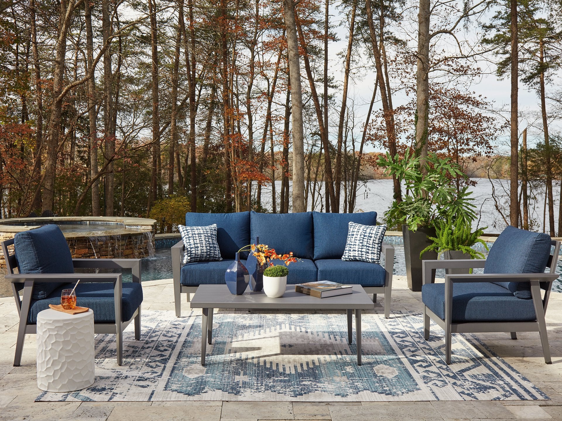 Gali Outdoor Sofa/Chairs/Table Set (Set of 4)