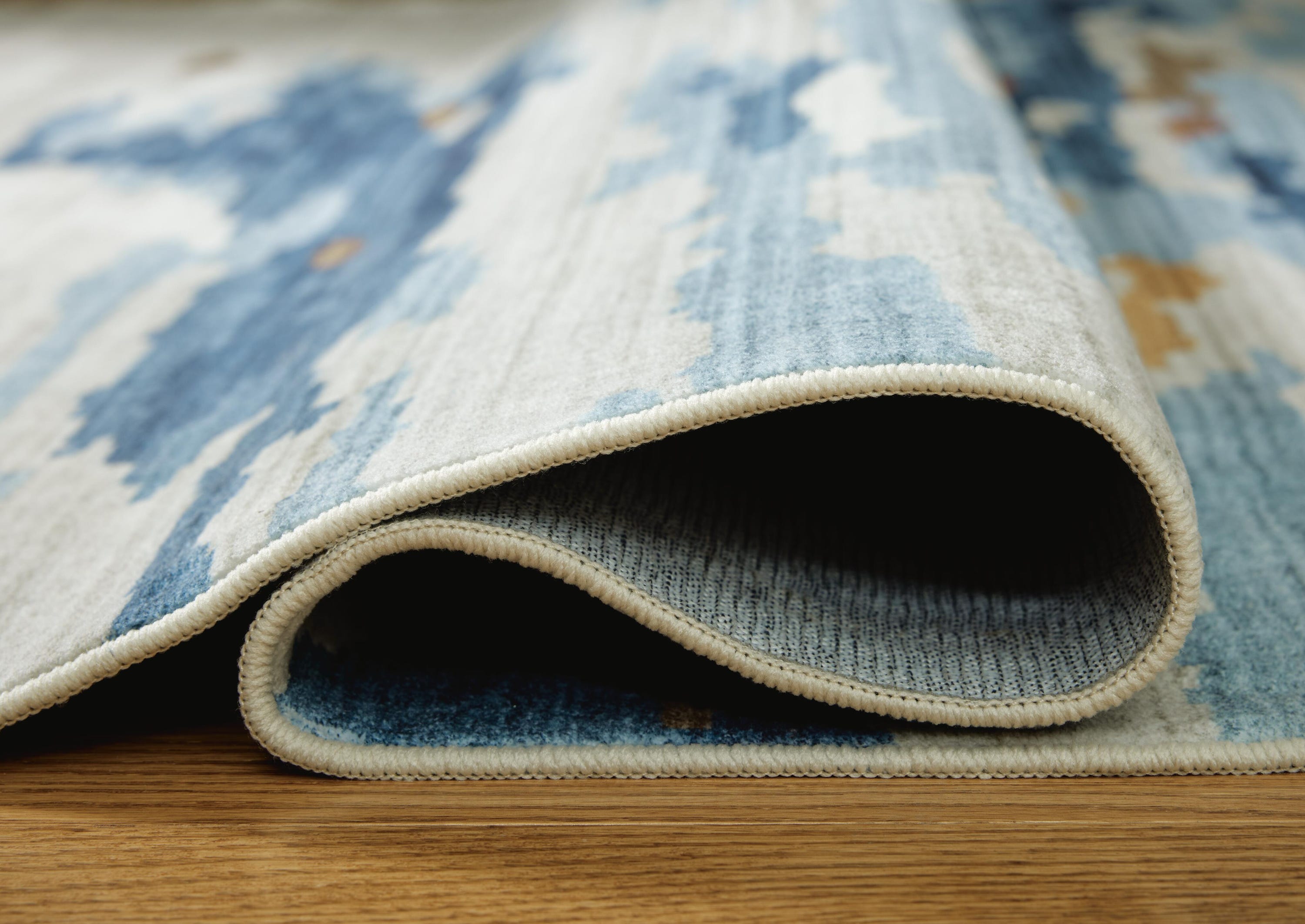 Vinlett Rug Large
