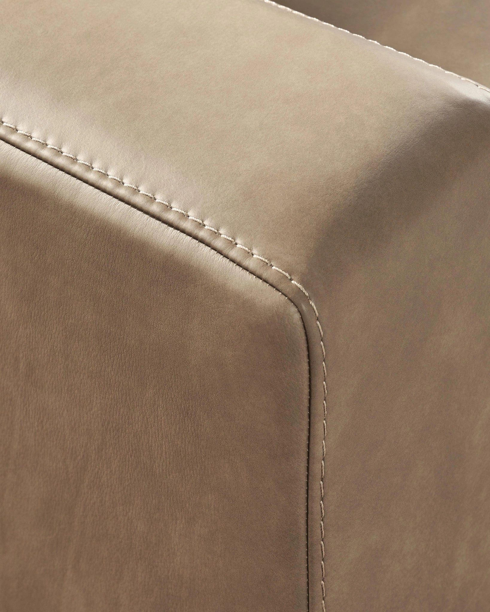 Veronella Sectional Sofa