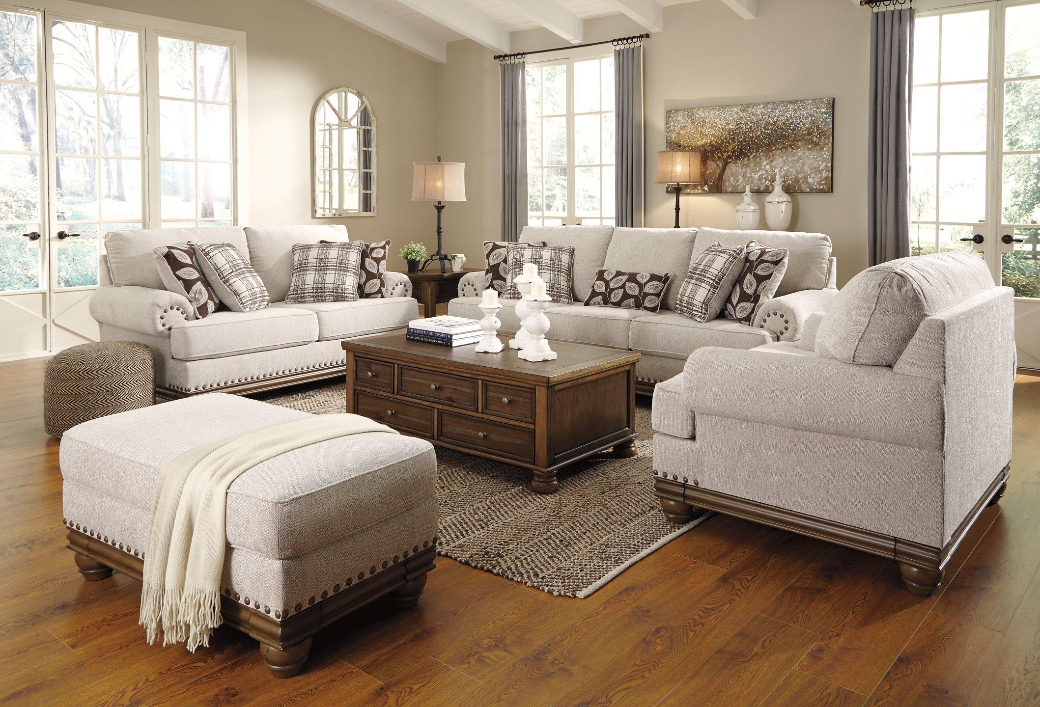 Harleson Loveseat