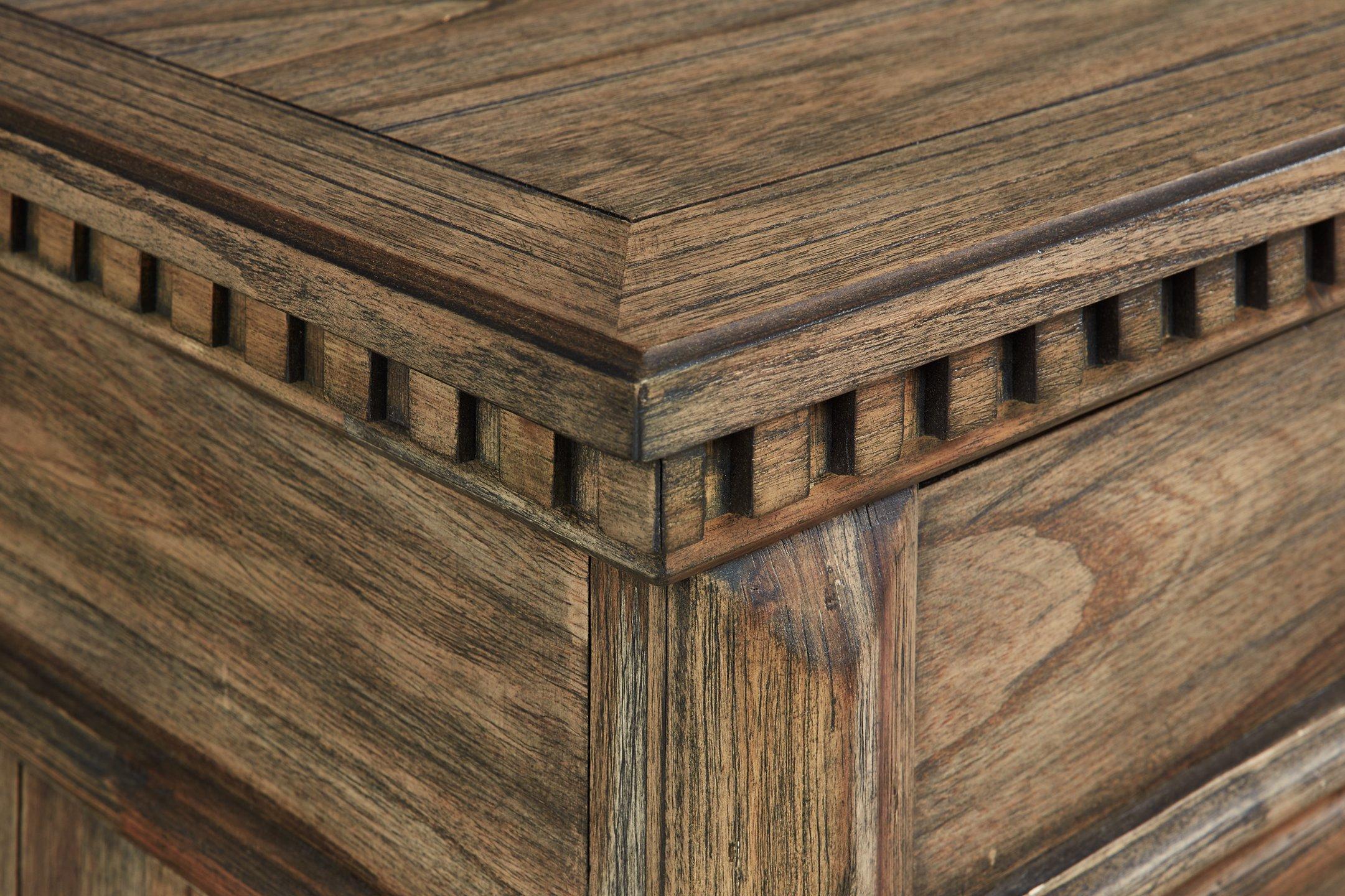 Markenburg Chest of Drawers