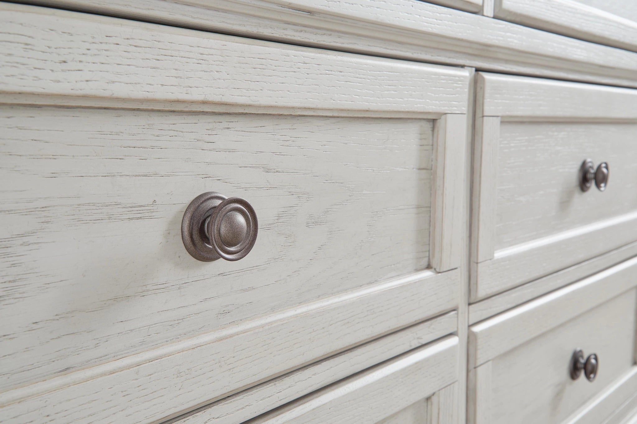 Robbinsdale Bedroom Set